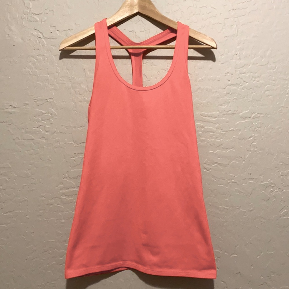 THE NORTHFACE TANK SIZE MEDIUM PINK GUC